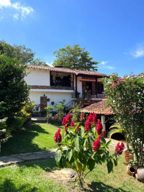 Casa Encanto, naturaleza y comodidad